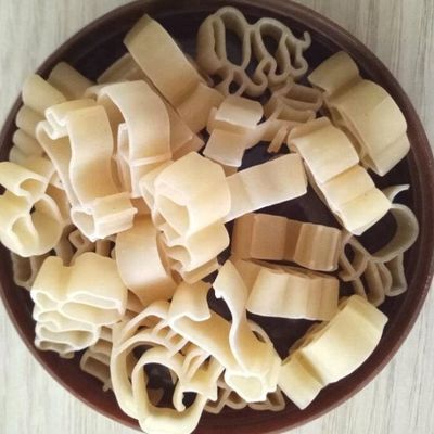 Máquina para hacer pasta de macarrones en espiral multifunción para la industria de procesamiento de alimentos